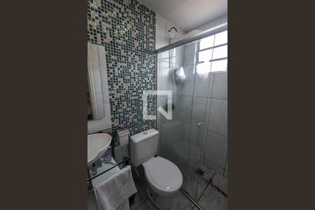 Apartamento à venda com 110m², 3 quartos e 2 vagas Apartamento à venda com 110m², 3 quartos e 2 vagasBanheiro da suíte