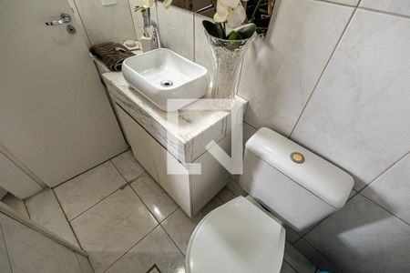Apartamento à venda com 110m², 3 quartos e 2 vagas Apartamento à venda com 110m², 3 quartos e 2 vagasLavabo