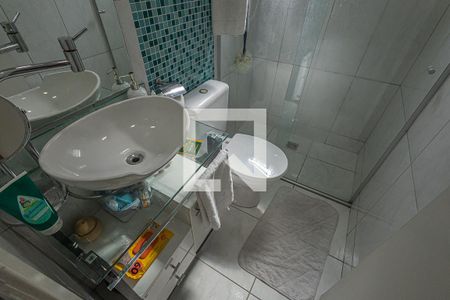 Apartamento à venda com 110m², 3 quartos e 2 vagas Apartamento à venda com 110m², 3 quartos e 2 vagasBanheiro social
