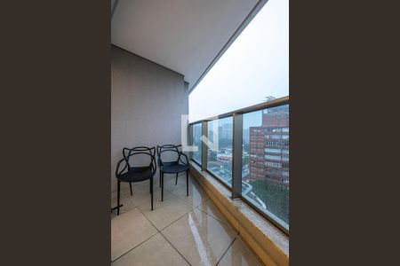 Sala/Cozinha - Varanda de apartamento para alugar com 1 quarto, 49m² em Pinheiros, São Paulo