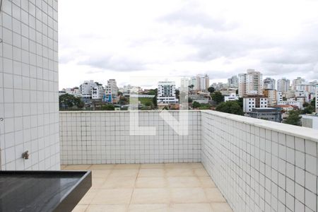 Apartamento à venda com 90m², 3 quartos e 2 vagasÁrea de Serviço