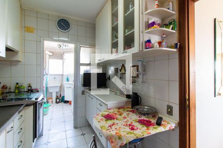 Apartamento à venda com 107m², 3 quartos e 2 vagas Apartamento à venda com 107m², 3 quartos e 2 vagasCozinha