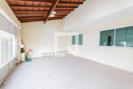 Casa para alugar com 130m², 3 quartos e 3 vagas Casa para alugar com 130m², 3 quartos e 3 vagasGaragem