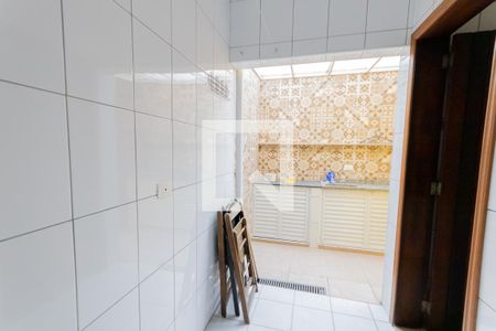 Casa para alugar com 130m², 3 quartos e 3 vagas Casa para alugar com 130m², 3 quartos e 3 vagasÁrea de Serviço