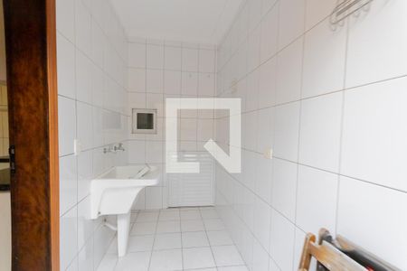 Casa para alugar com 130m², 3 quartos e 3 vagas Casa para alugar com 130m², 3 quartos e 3 vagasÁrea de Serviço