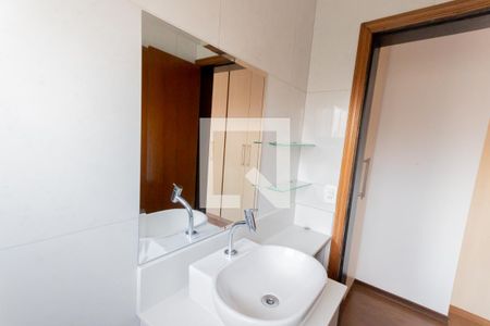 Casa para alugar com 130m², 3 quartos e 3 vagas Casa para alugar com 130m², 3 quartos e 3 vagasEspelho