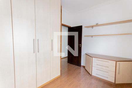 Casa para alugar com 130m², 3 quartos e 3 vagas Casa para alugar com 130m², 3 quartos e 3 vagasQuarto 2