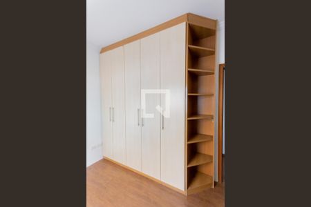 Casa para alugar com 130m², 3 quartos e 3 vagas Casa para alugar com 130m², 3 quartos e 3 vagasArmário