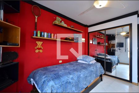 Apartamento à venda com 220m², 4 quartos e 3 vagasQuarto