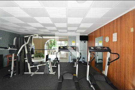 Apartamento à venda com 220m², 4 quartos e 3 vagasAcademia