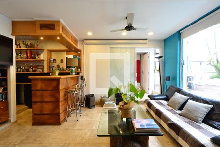 Apartamento à venda com 220m², 4 quartos e 3 vagasCobertura