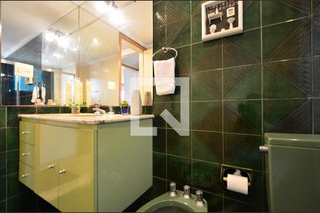 Apartamento à venda com 220m², 4 quartos e 3 vagasBanheiro Social