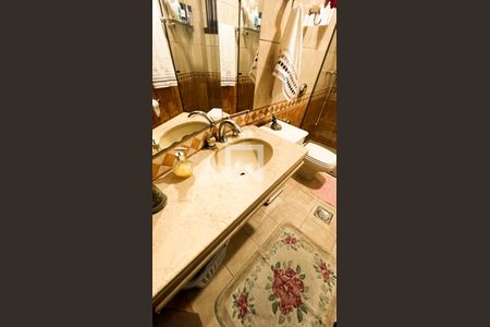 Casa à venda com 360m², 7 quartos e 8 vagasBanheiro 2