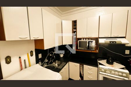 Casa à venda com 360m², 7 quartos e 8 vagasCozinha