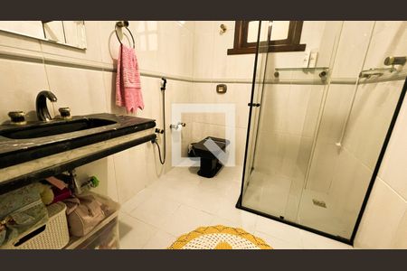 Casa à venda com 360m², 7 quartos e 8 vagasBanheiro 3Banheiro 3