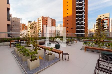 Apartamento à venda com 31m², 1 quarto e sem vaga Apartamento à venda com 31m², 1 quarto e sem vagaRooftop 2