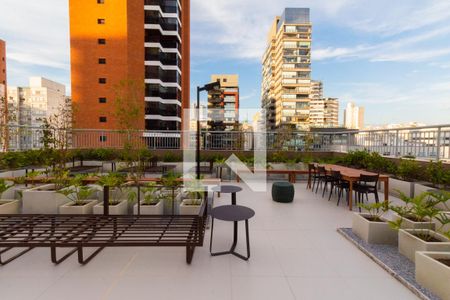 Apartamento à venda com 31m², 1 quarto e sem vaga Apartamento à venda com 31m², 1 quarto e sem vagaRooftop 2