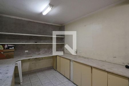 Casa à venda com 245m², 4 quartos e 2 vagas Casa à venda com 245m², 4 quartos e 2 vagasÁrea de Serviço