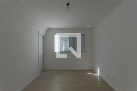 Apartamento à venda com 113m², 3 quartos e 2 vagas Apartamento à venda com 113m², 3 quartos e 2 vagasSuíte
