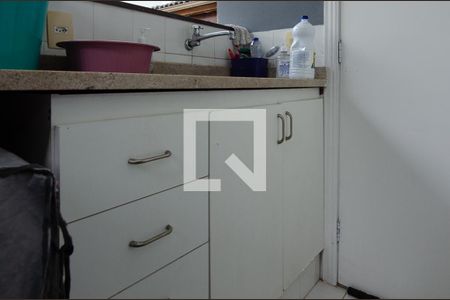 Casa de condomínio para alugar com 293m², 4 quartos e 2 vagas