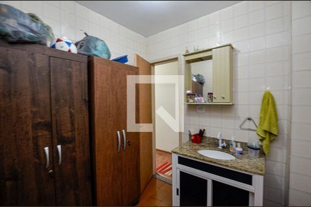 Apartamento à venda com 70m², 2 quartos e sem vagaBanheiro