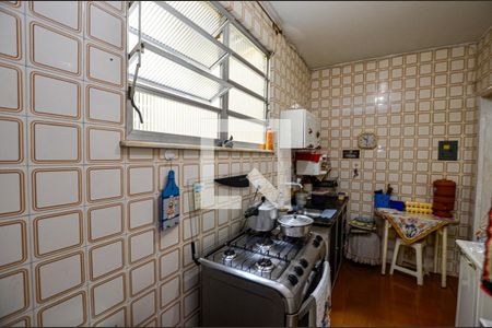 Apartamento à venda com 70m², 2 quartos e sem vagaCozinha