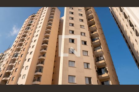 Apartamento à venda com 77m², 3 quartos e 2 vagas Apartamento à venda com 77m², 3 quartos e 2 vagasFachada