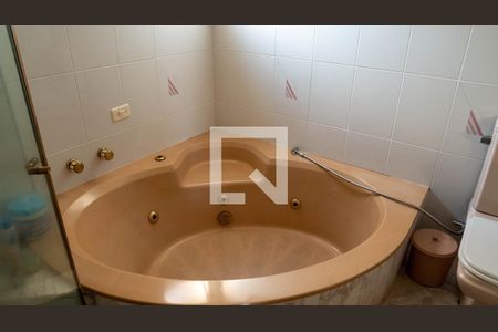 Apartamento à venda com 77m², 3 quartos e 2 vagas Apartamento à venda com 77m², 3 quartos e 2 vagasBanheiro