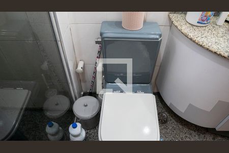 Apartamento à venda com 77m², 3 quartos e 2 vagas Apartamento à venda com 77m², 3 quartos e 2 vagasBanheiro