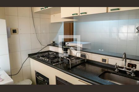 Apartamento à venda com 77m², 3 quartos e 2 vagas Apartamento à venda com 77m², 3 quartos e 2 vagasCozinha