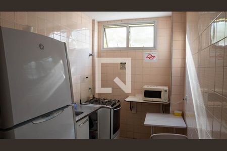Apartamento à venda com 77m², 3 quartos e 2 vagas Apartamento à venda com 77m², 3 quartos e 2 vagasCozinha