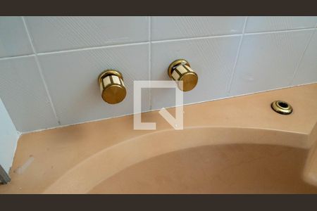 Apartamento à venda com 77m², 3 quartos e 2 vagas Apartamento à venda com 77m², 3 quartos e 2 vagasBanheiro