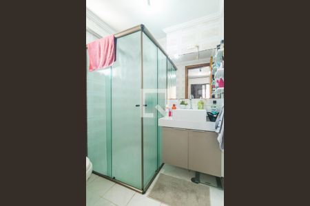 Apartamento à venda com 75m², 3 quartos e 2 vagas Apartamento à venda com 75m², 3 quartos e 2 vagasBanheiro da Suite