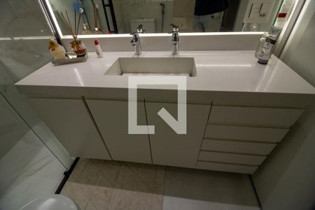 Apartamento à venda com 100m², 3 quartos e 2 vagasBanheiro