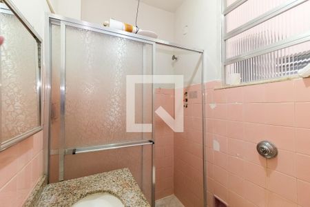 Apartamento à venda com 80m², 2 quartos e 1 vaga Apartamento à venda com 80m², 2 quartos e 1 vagaBanheiro Corredor