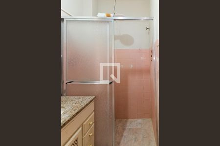 Apartamento à venda com 80m², 2 quartos e 1 vaga Apartamento à venda com 80m², 2 quartos e 1 vagaBanheiro Corredor