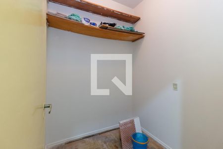 Apartamento à venda com 80m², 2 quartos e 1 vaga Apartamento à venda com 80m², 2 quartos e 1 vagaQuarto de Serviço