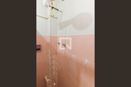 Apartamento à venda com 80m², 2 quartos e 1 vaga Apartamento à venda com 80m², 2 quartos e 1 vagaBanheiro Corredor