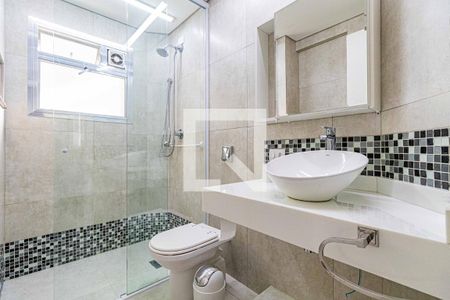 Apartamento à venda com 70m², 3 quartos e 1 vaga Apartamento à venda com 70m², 3 quartos e 1 vagaBanheiro social