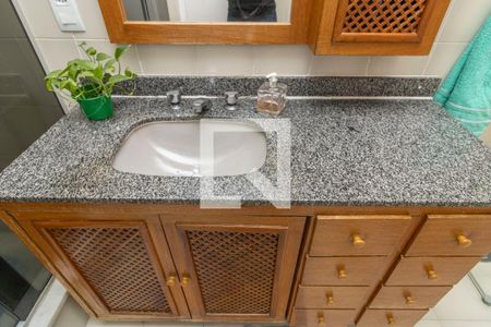 Apartamento à venda com 120m², 3 quartos e 3 vagasDetalhe do Banheiro 