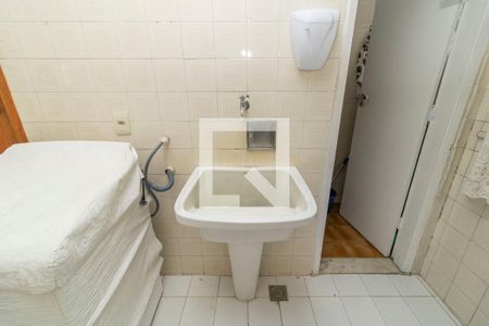 Apartamento à venda com 120m², 3 quartos e 3 vagasDetalhe da Área de Serviço