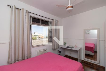 Apartamento à venda com 120m², 3 quartos e 3 vagasQuarto 2