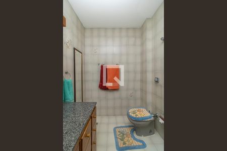 Apartamento à venda com 120m², 3 quartos e 3 vagasBanheiro 