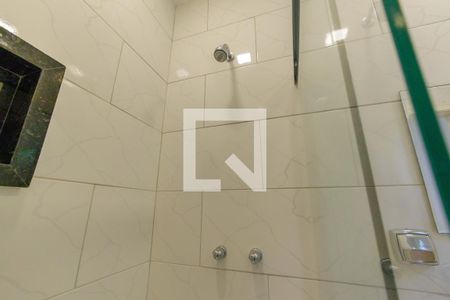 Casa de condomínio à venda com 445m², 7 quartos e 3 vagas Casa de condomínio à venda com 445m², 7 quartos e 3 vagasBanheiro Suíte 1