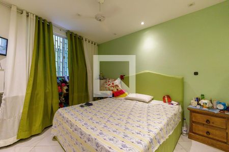 Casa de condomínio à venda com 445m², 7 quartos e 3 vagas Casa de condomínio à venda com 445m², 7 quartos e 3 vagasSuíte 4