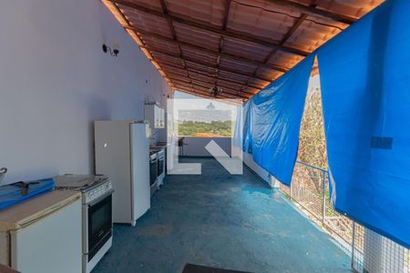 Casa à venda com 600m², 8 quartos e 4 vagasÁrea comum - Salão de festas