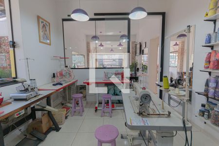 Casa à venda com 600m², 8 quartos e 4 vagassala 5