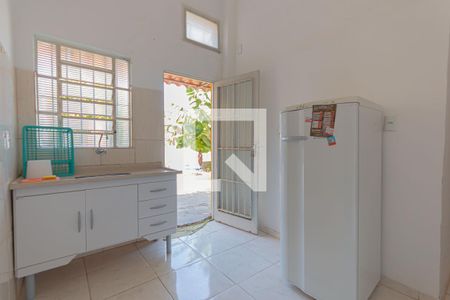 Casa à venda com 600m², 8 quartos e 4 vagascozinha 3