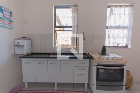 Casa à venda com 600m², 8 quartos e 4 vagascozinha 1