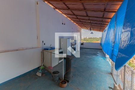 Casa à venda com 600m², 8 quartos e 4 vagasÁrea comum - Salão de festas